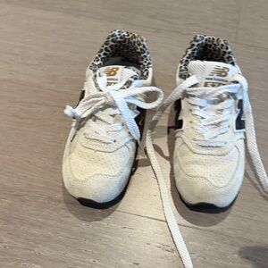 Kids New Balance 574 Cream Sneakers with Leopard Detail size 10.5T